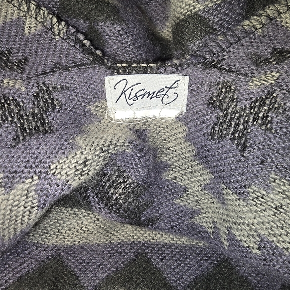 💥Sale💥Kismet Oversized Poncho - Picture 2 of 5